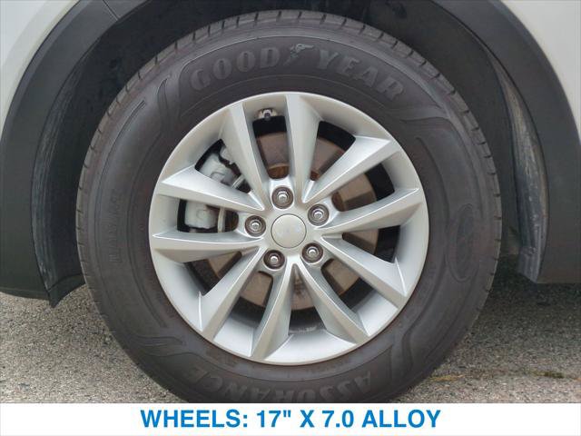 Used 2016 Kia Sorento LX FWD image 11