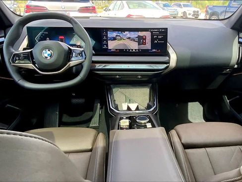 Used 2025 BMW X3 xDrive30i image 15