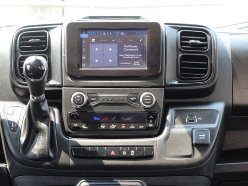 Used 2023 RAM ProMaster 2500 FWD image 18