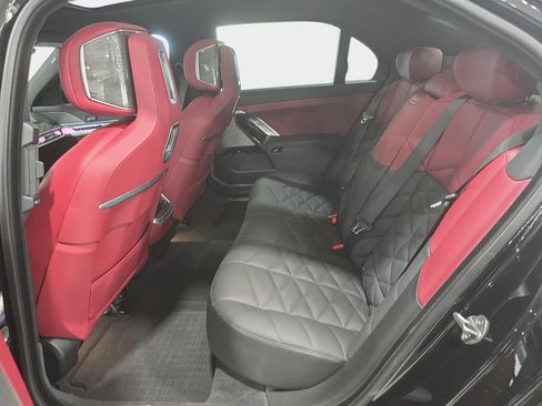 Certified 2024 BMW 740i RWD image 20
