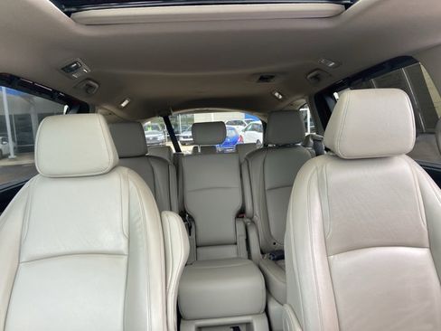 Used 2023 Honda Odyssey EX-L image 19