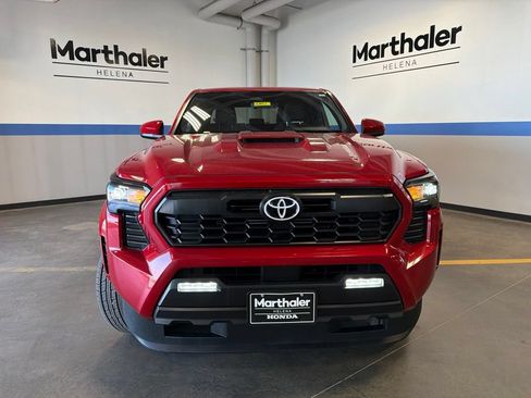 Used 2026 Toyota Tacoma TRD Sport AWD/4WD image 2