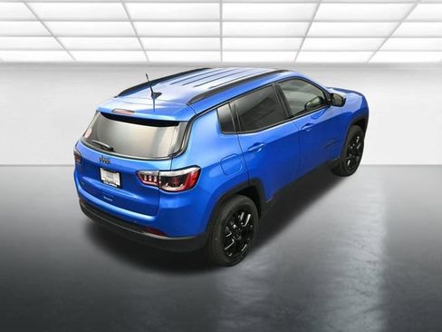 New 2026 Jeep Compass Latitude image 16
