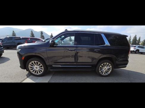 Used 2023 Cadillac Escalade Premium Luxury image 7