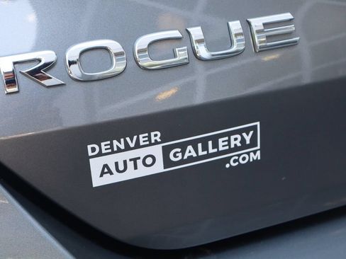Used 2017 Nissan Rogue S w/ S Appearance Package AWD/4WD image 23