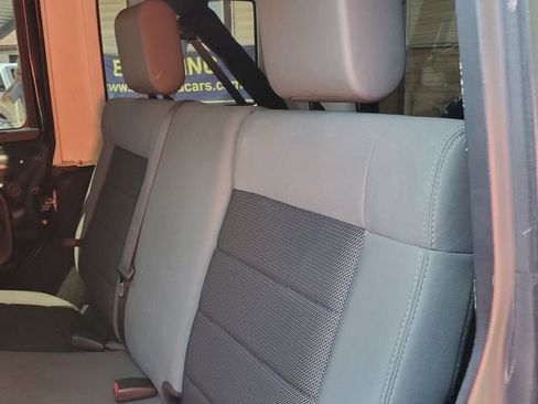 Used 2008 Jeep Wrangler Unlimited X AWD/4WD image 31