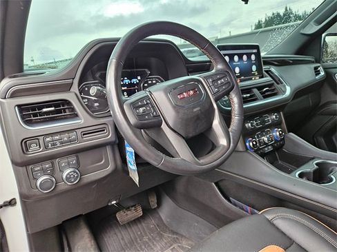 Used 2021 GMC Yukon XL AT4 image 7