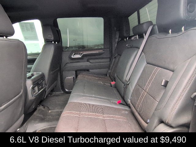 Used 2024 Chevrolet Silverado 3500 High Country w/ High Country Premium Package AWD/4WD image 3