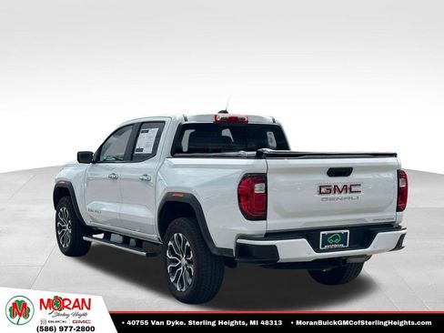 Used 2024 GMC Canyon Denali AWD/4WD image 3