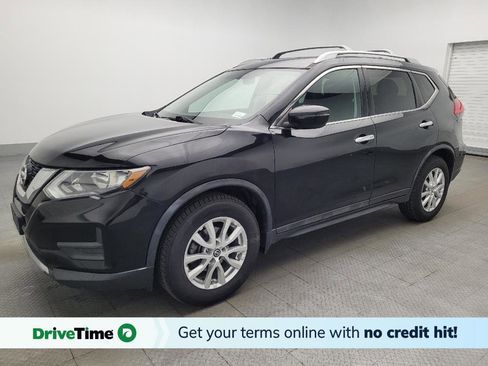 Used 2017 Nissan Rogue SV image 1