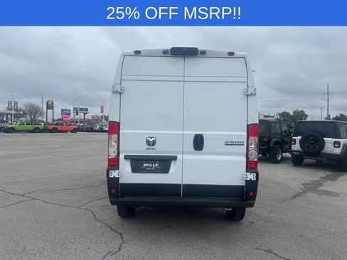 New 2026 RAM ProMaster 2500 w/ Convenience Group image 4
