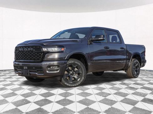 New 2026 RAM 1500 4x4 Crew Cab image 2