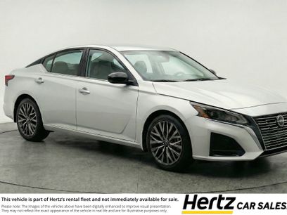 Used 2025 Nissan Altima 2.5 SV