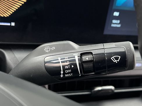 Used 2025 Kia K4 FWD image 49