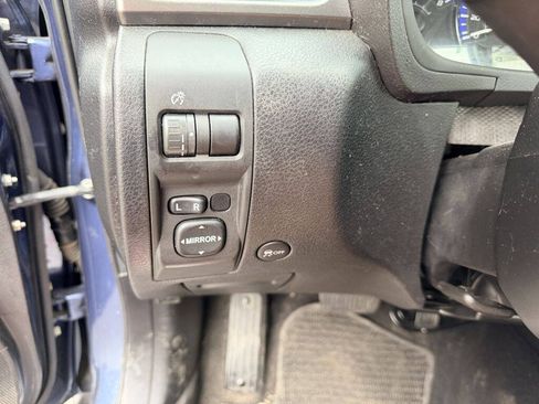 Used 2011 Subaru Forester 2.5X Premium AWD/4WD image 13