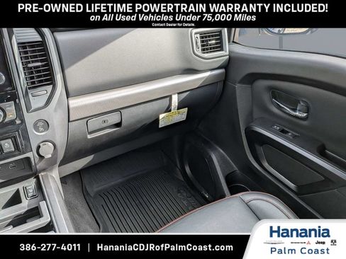 Used 2024 Nissan Titan PRO-4X w/ Pro-4x Convenience Package AWD/4WD image 17