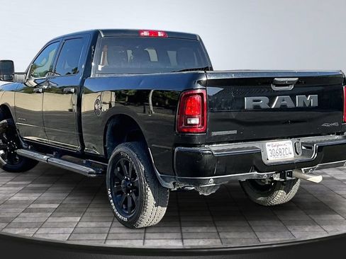 Used 2025 RAM 2500 Big Horn AWD/4WD image 19