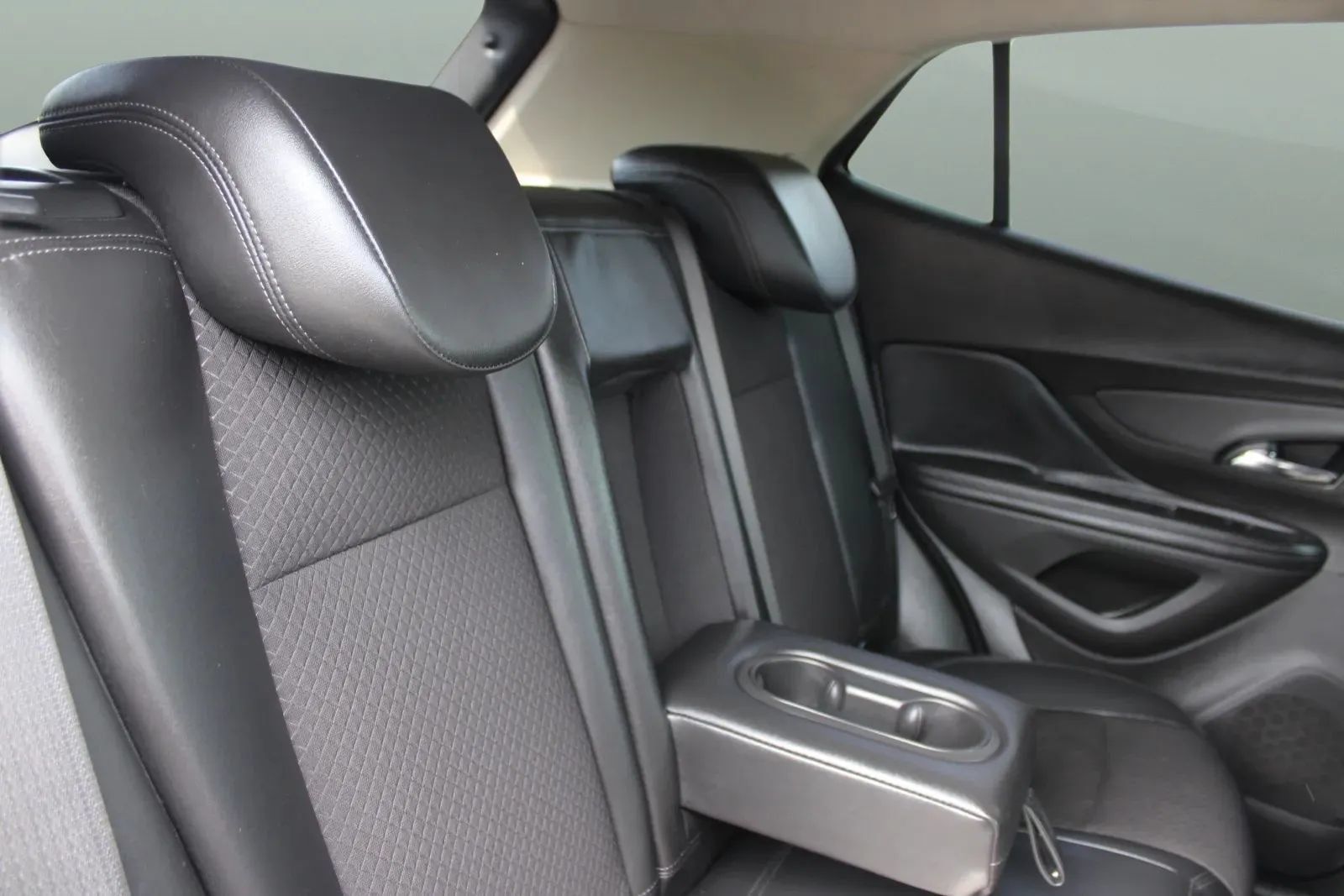 Used 2019 Buick Encore Preferred FWD image 22