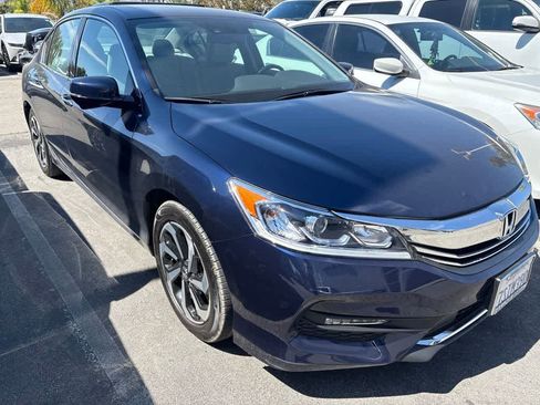 Used 2016 Honda Accord EX-L image 2