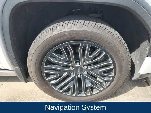 Used 2022 GMC Sierra 1500 Denali Ultimate image 3