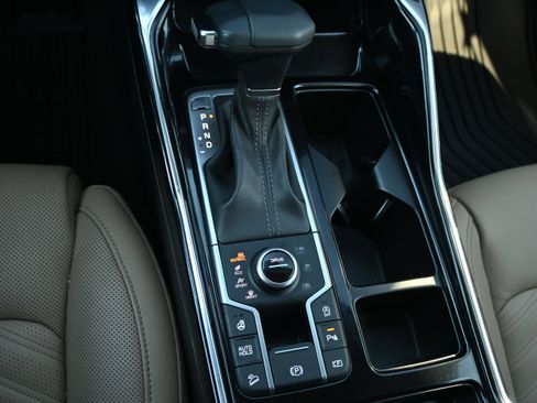 Used 2026 Kia Sorento SX Prestige w/ Olive Brown Leather Package image 22