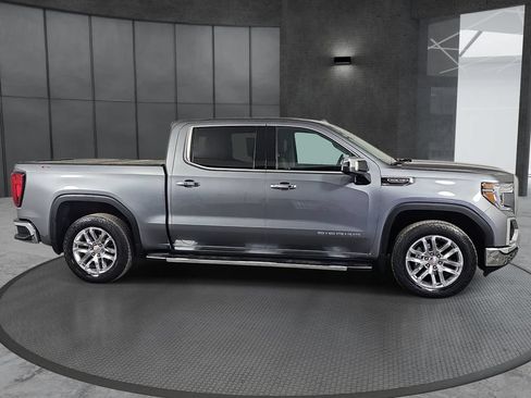 Used 2021 GMC Sierra 1500 SLT w/ SLT Premium Plus Package AWD/4WD image 4