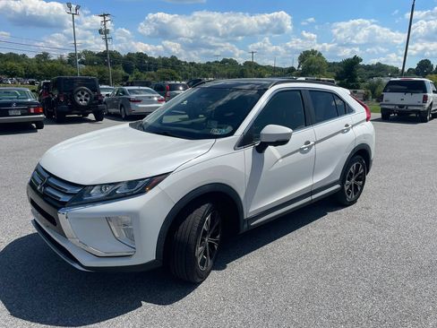 Used 2018 Mitsubishi Eclipse Cross SEL AWD/4WD image 6