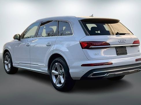 Certified 2023 Audi Q7 2.0T Premium w/ Convenience Package image 12
