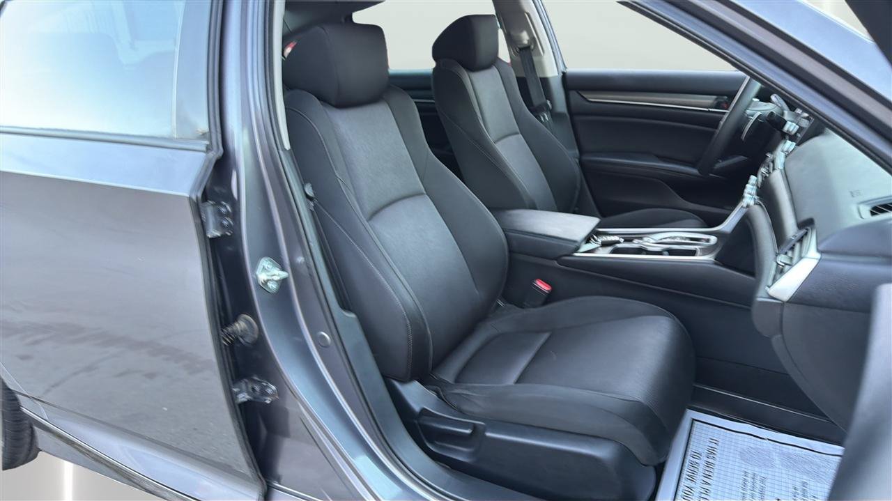 Used 2018 Honda Accord Hybrid image 14