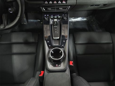 Used 2024 Porsche 911 Carrera S image 20