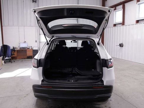 Certified 2023 Honda HR-V LX image 20