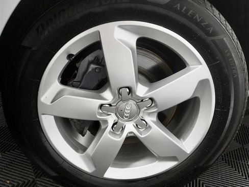 Used 2015 Audi Q7 3.0T Premium Plus image 3