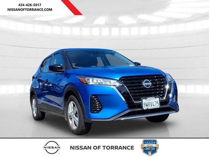Certified 2025 Nissan Kicks Play S