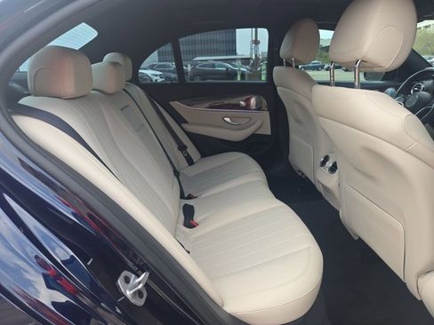Used 2021 Mercedes-Benz E 350 Sedan image 21