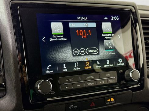 Used 2023 Nissan Frontier PRO-4X w/ Pro Convenience Package image 8