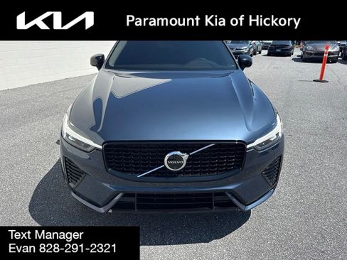 Used 2025 Volvo XC60 B5 Plus AWD/4WD image 2