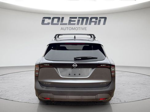 New 2026 Nissan Kicks SV w/ Cold Weather Package image 6