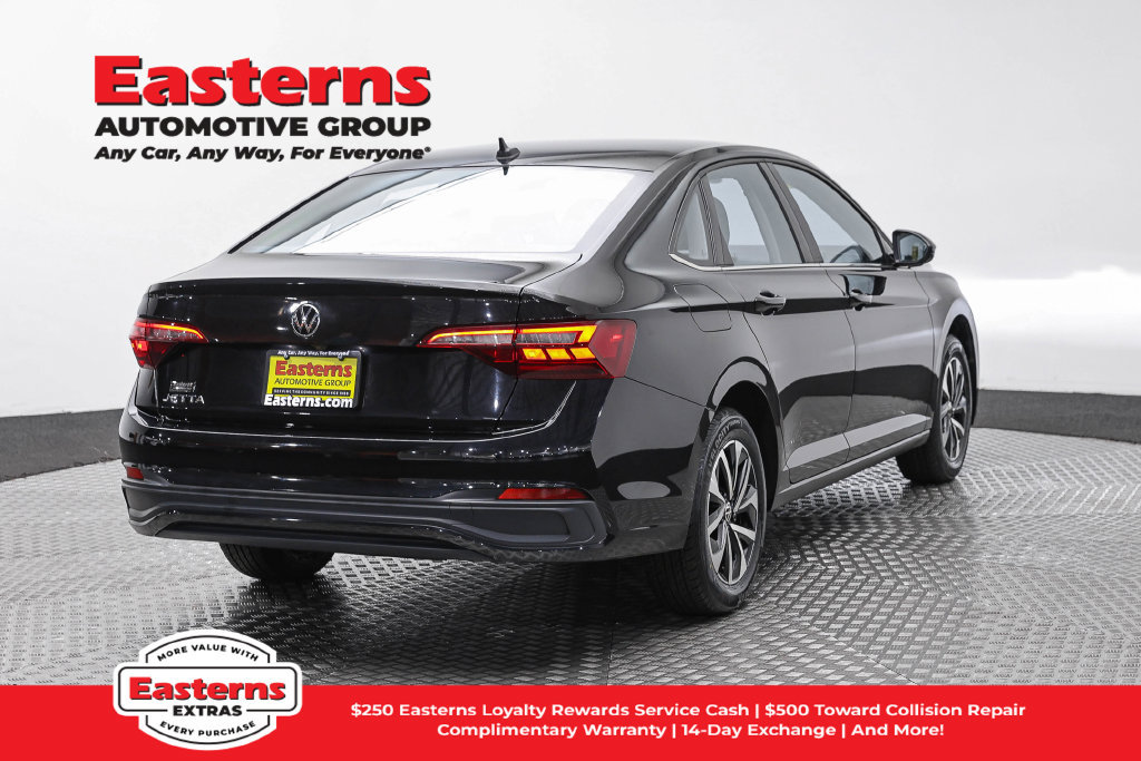 Used 2024 Volkswagen Jetta S FWD image 6
