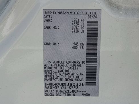 Used 2024 Nissan Altima 2.5 SR FWD image 39