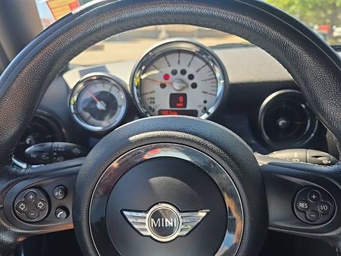 Used 2011 MINI Cooper Convertible FWD image 11