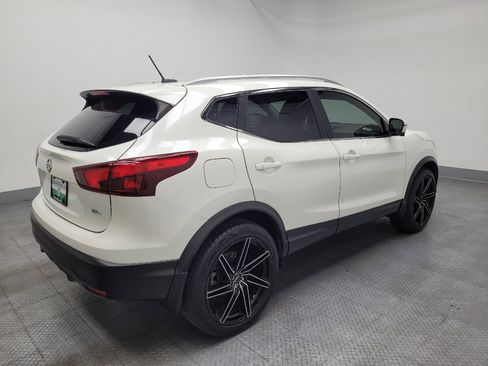 Used 2017 Nissan Rogue Sport SL FWD image 10