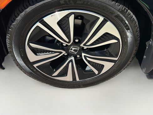 Used 2016 Honda Civic EX-L image 11