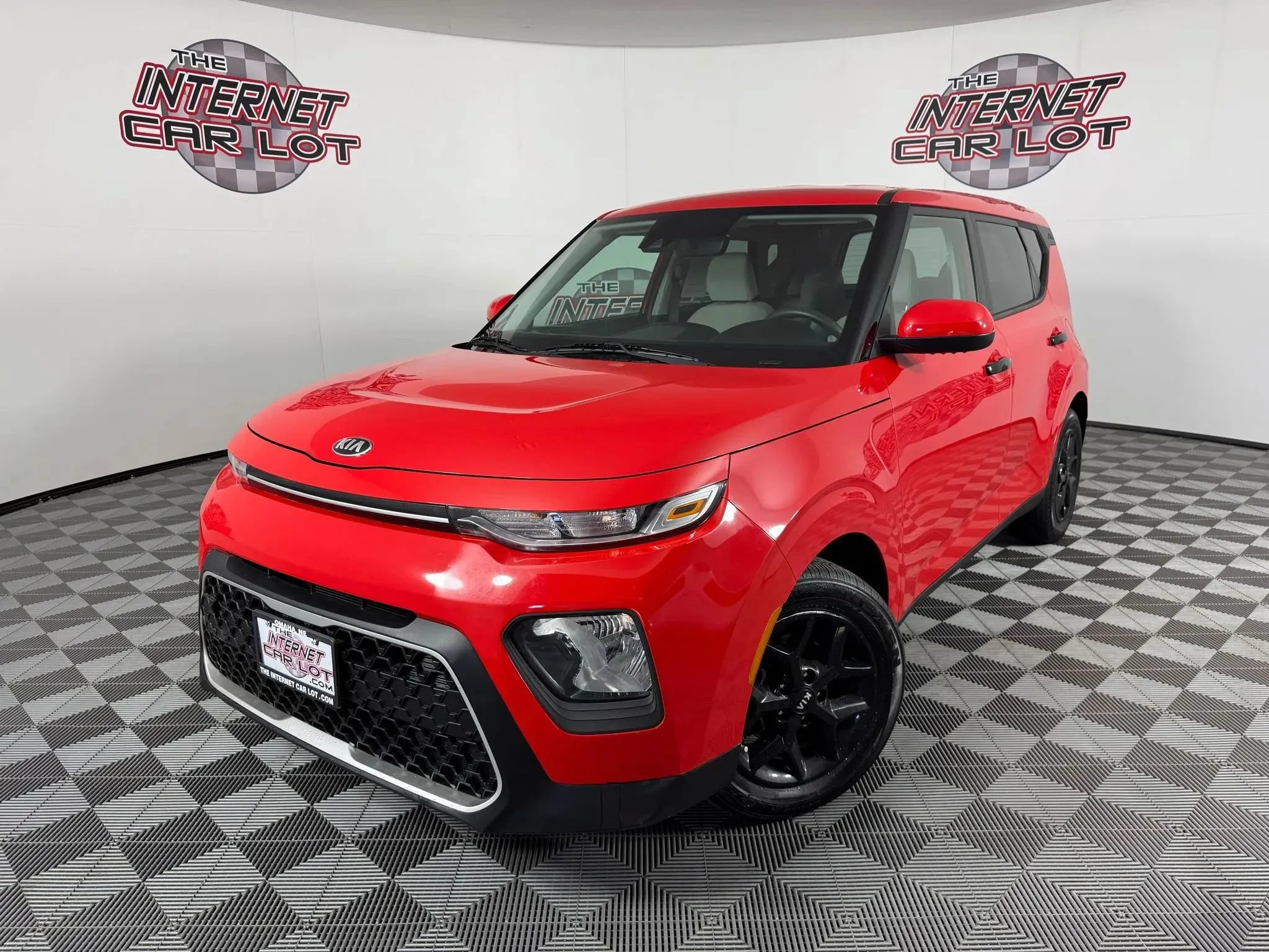 Used 2020 Kia Soul S FWD image 1
