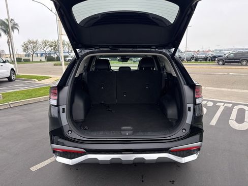 Used 2024 Kia Sportage SX image 6