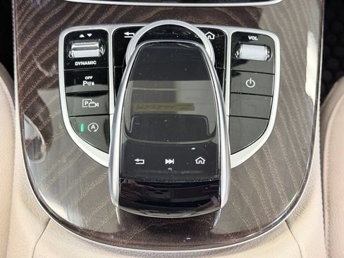 Used 2019 Mercedes-Benz E 300 image 53
