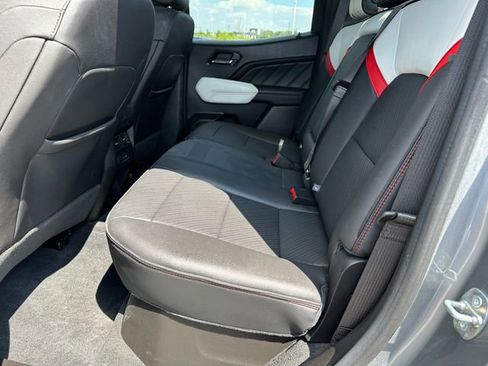 Used 2023 GMC Canyon AT4X image 13