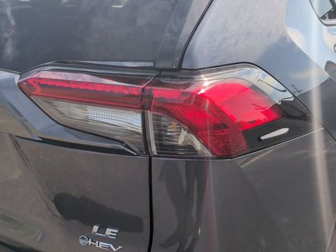 Used 2025 Toyota RAV4 LE AWD/4WD image 12