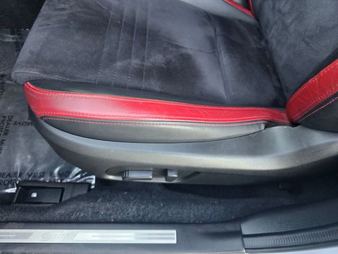 Used 2018 Subaru WRX STI AWD/4WD image 31