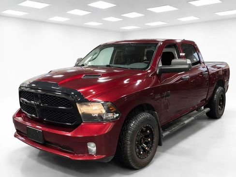 Used 2019 RAM 1500 Express w/ Wheel & Sound Group image 2