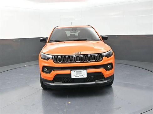 New 2026 Jeep Compass Latitude image 2